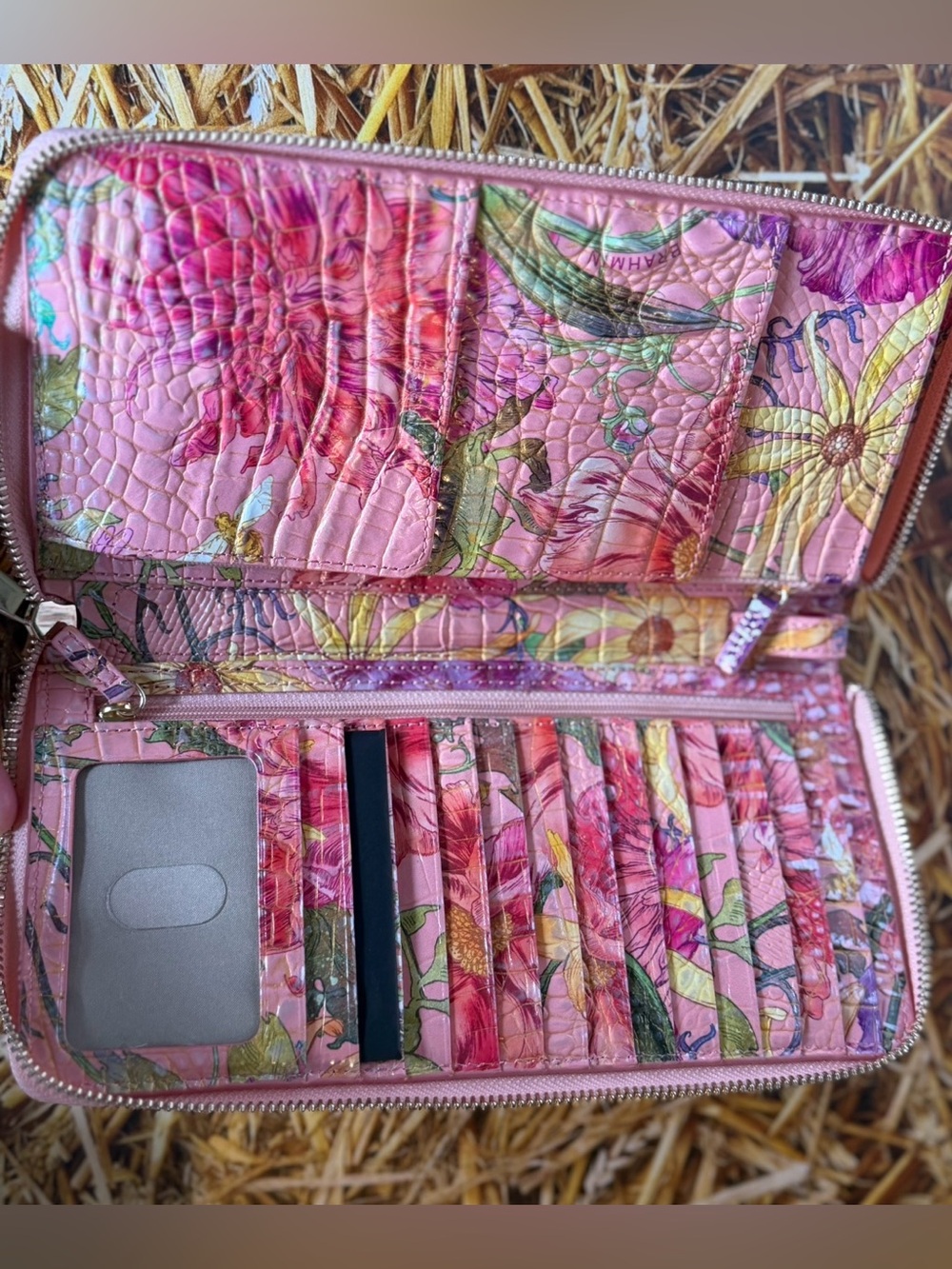 BrahminPerennial Melbourne Leather Skyler Wallet--NWT Floral Flowers Pink FIRM
